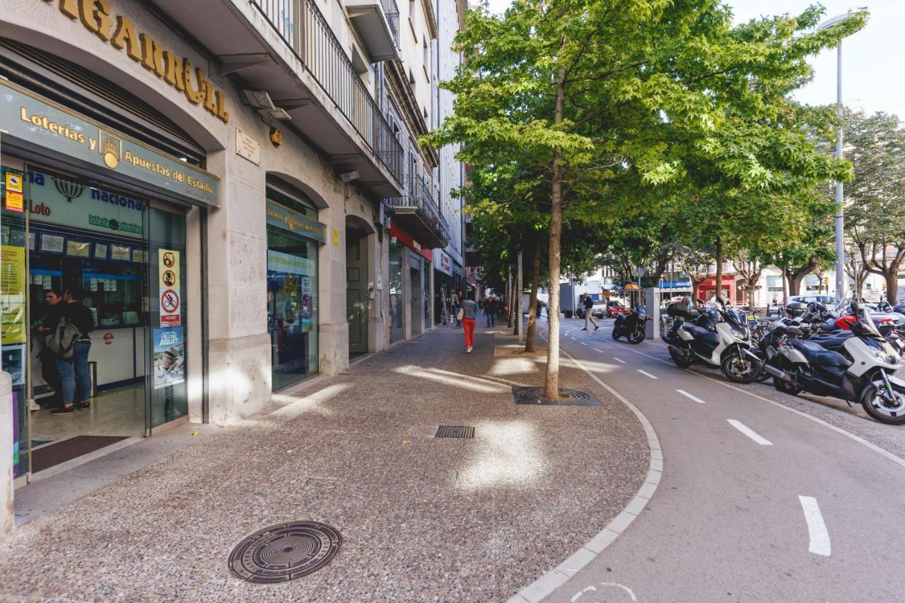 Bravissimo Marques De Camps, 3-Bedroom Apartment Girona Luaran gambar